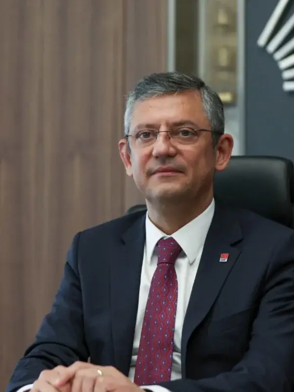 Özgür Özel