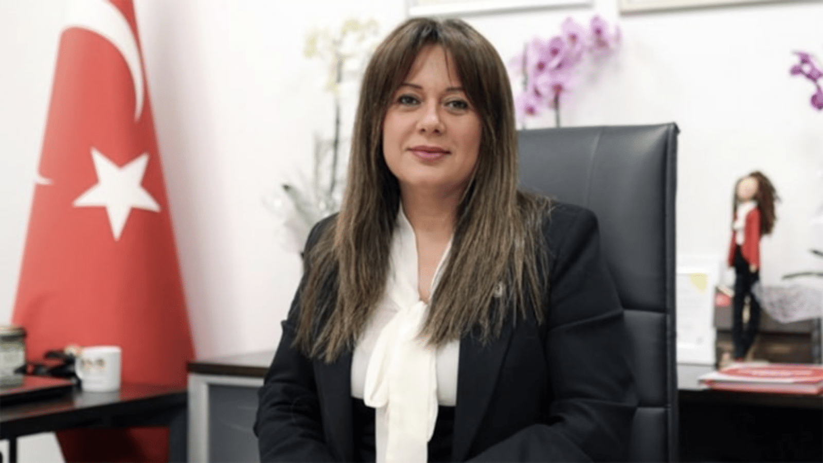 CHP Genel Başkan Yardımcısı Koza Yardımcı istifa etti