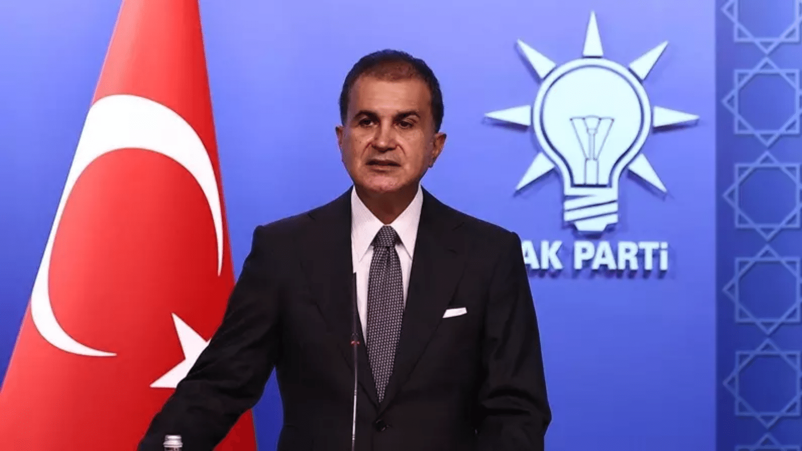 Ömer Çelik öğretmen atamasıyla ilgili açıklama yaptı