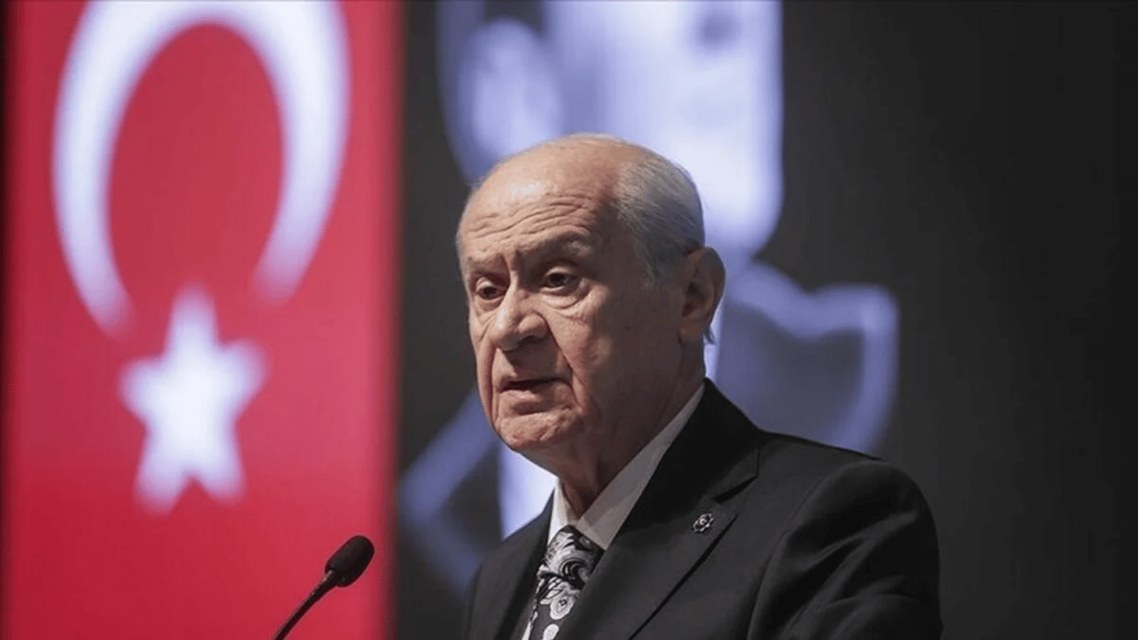 Devlet Bahçeli'den UEFA tepkisi: Milli takım maça çıkmasın