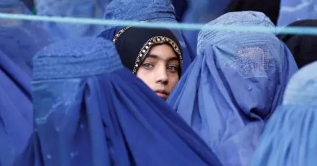 Afganistan'da kadın olmak: Sessizliğin ve unutuluşun coğrafyası