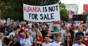 Arnavutluk sokakları “satılık değiliz” dedi: Kushner Projesi neden bir güvenlik meselesi haline geldi?