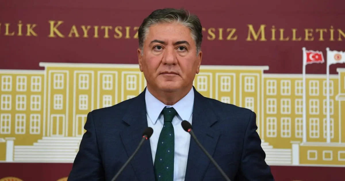 Murat Emir'den Yeni Parti ve Belediyelere Operasyonlar Üzerine Açıklamalar
