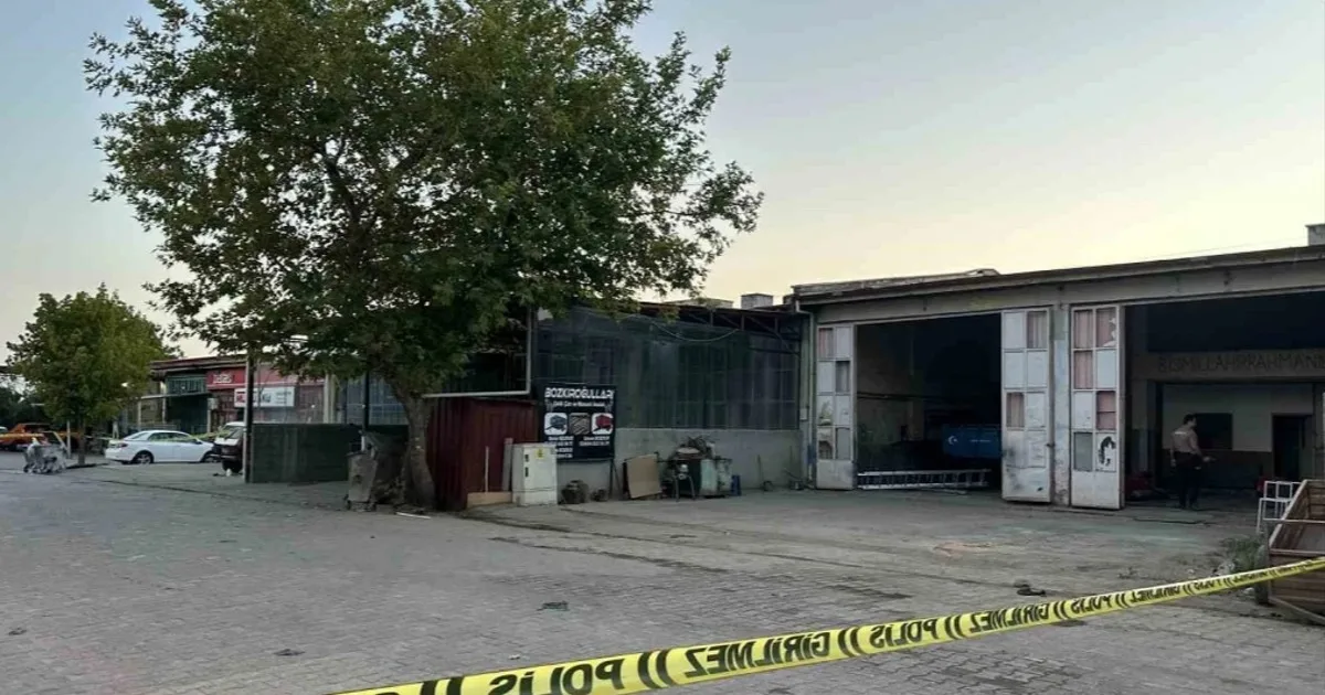 Uşak'ta Sanayi Sitesinde Kanlı Kavga: Tüfekle Ateş Açıldı, 13 Yaralı