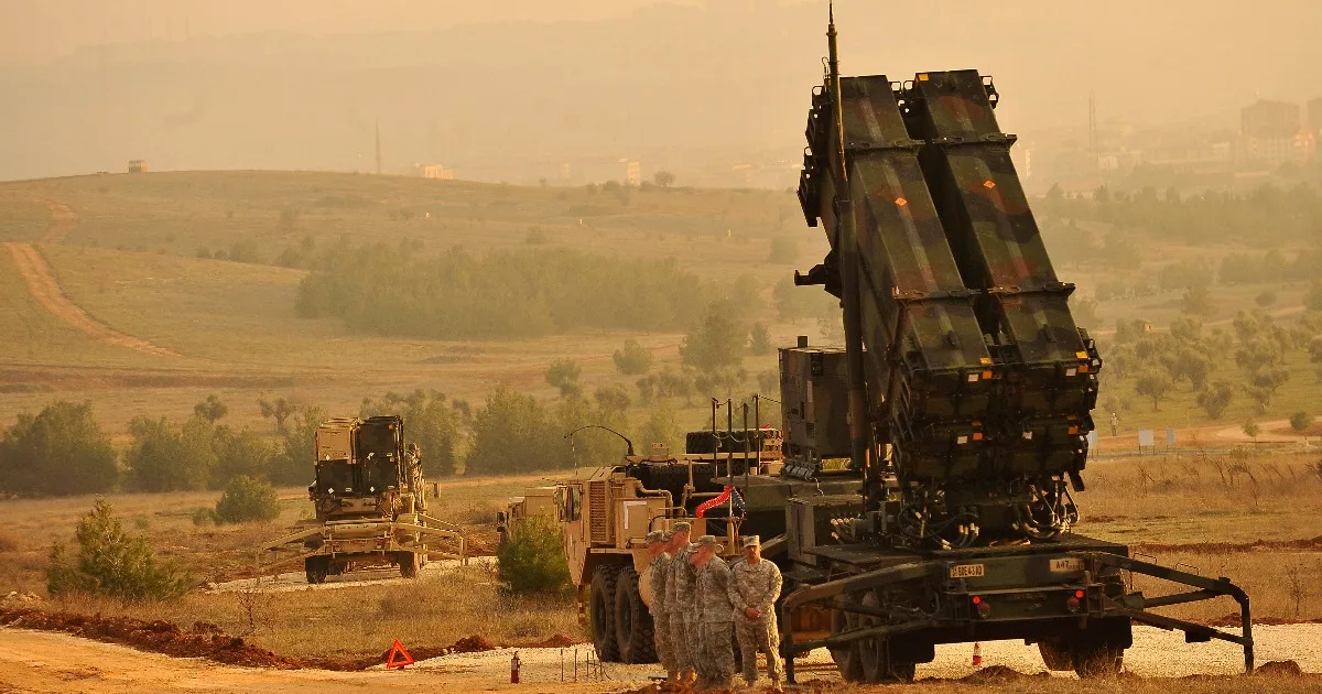 ABD'nin Patriot Stokları Tehlikede: İran Saldırısı Neden Ertelendi?