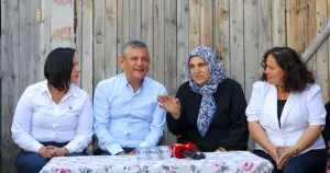 Yeni parti CHP’yi aşan siyasetin inşasında ilk adımıdır