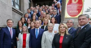Yeni Parti Programı sınavını sahada verecek