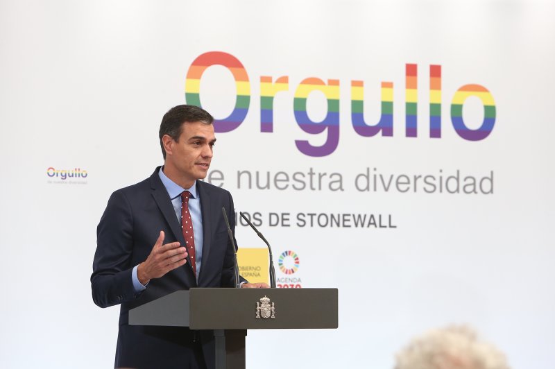 pedro-sanchez-sosyalist