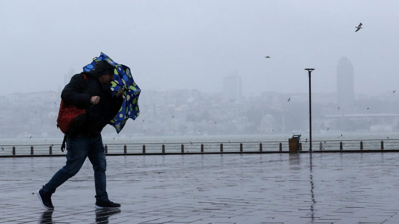 AKOM'dan İstanbul için soğuk hava ve yağış uyarısı!