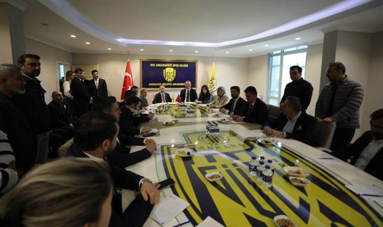 AKP'li milletvekillerinden Ankaragücü'ne destek ziyareti