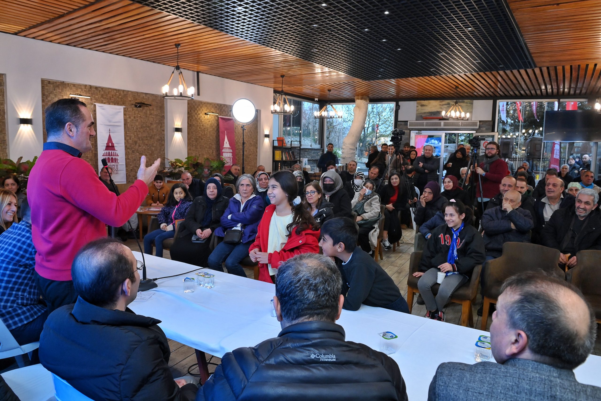 Mahalle Meclisleri arkeolojik kalıntı mı, yerel katılımcılık deneyimi mi?