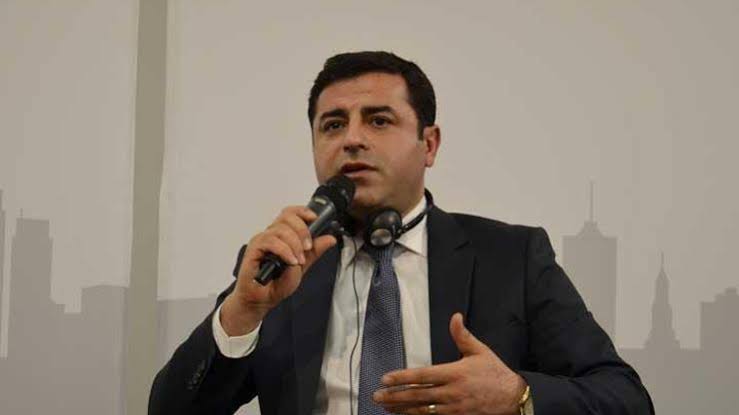 Demirtaş: Ölen 12 asker benim kardeşimdir