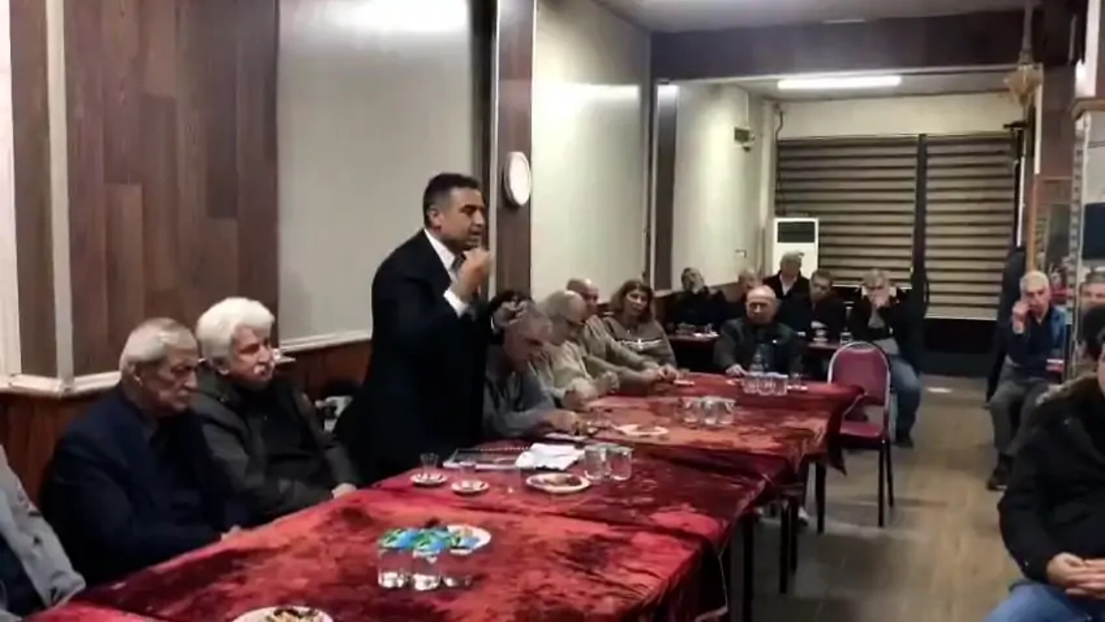 İYİ Parti Üsküdar kurucu ilçe başkanı, İmamoğlu’nu destekleyerek istifa etti