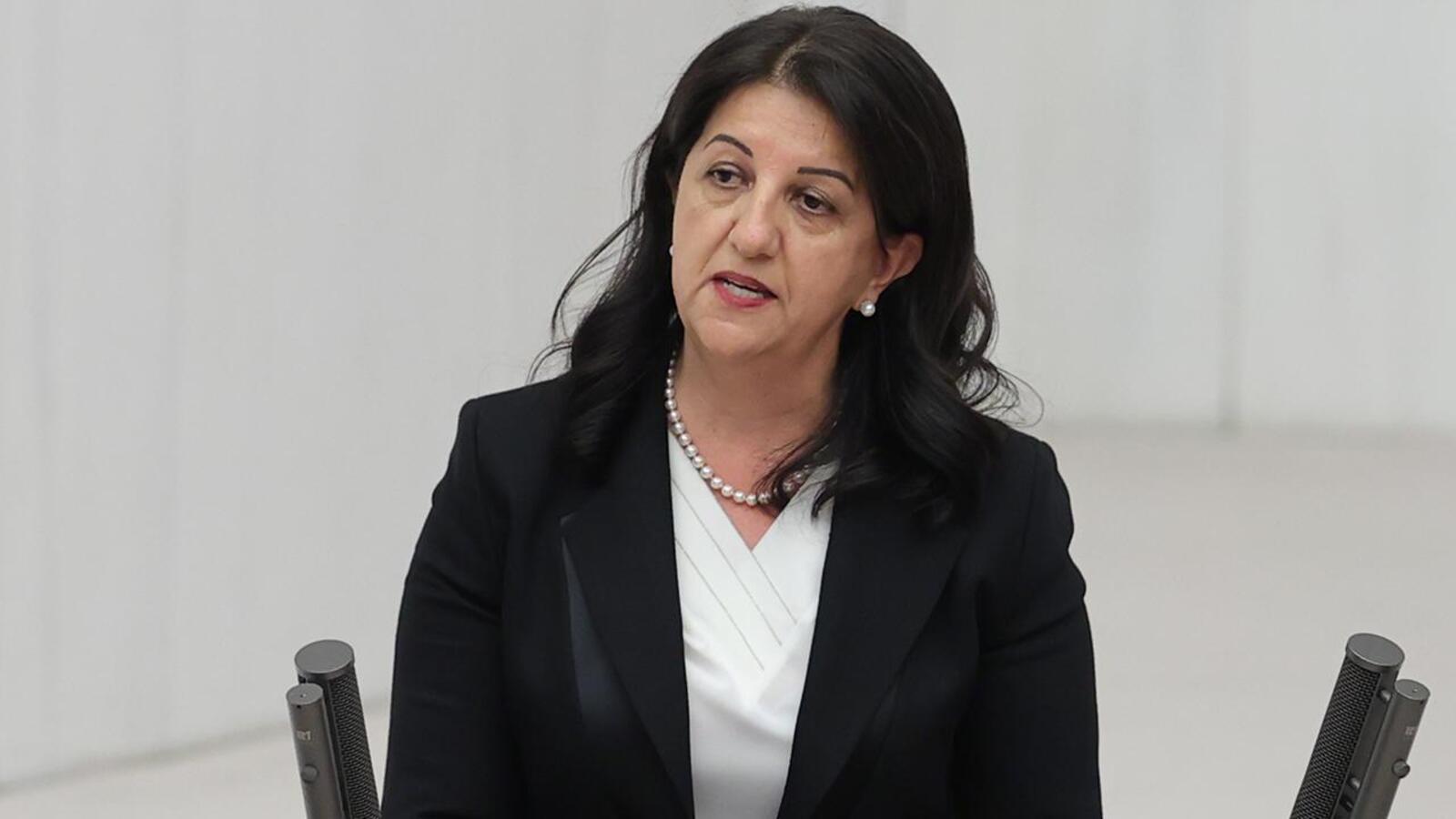 Pervin Buldan siyaseti bırakacağını açıkladı