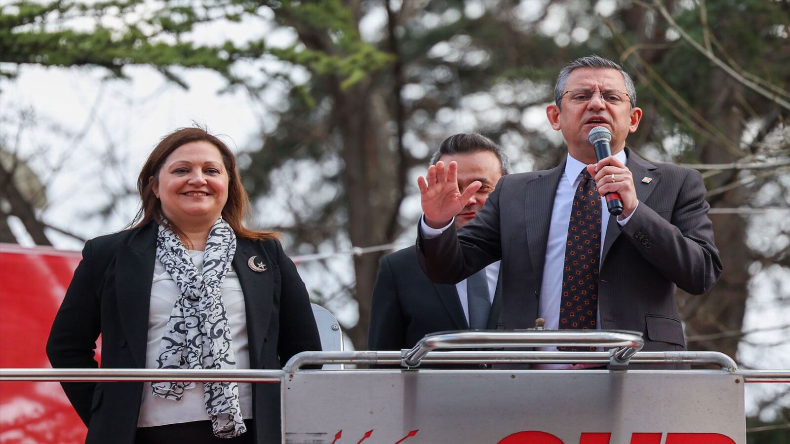 Burcu Köksal’ın ayrımcılığı, CHP’nin tutumu