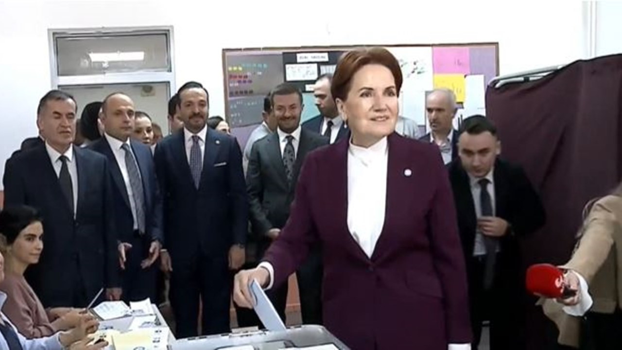 Meral Akşener Ankara'da oy kullandı