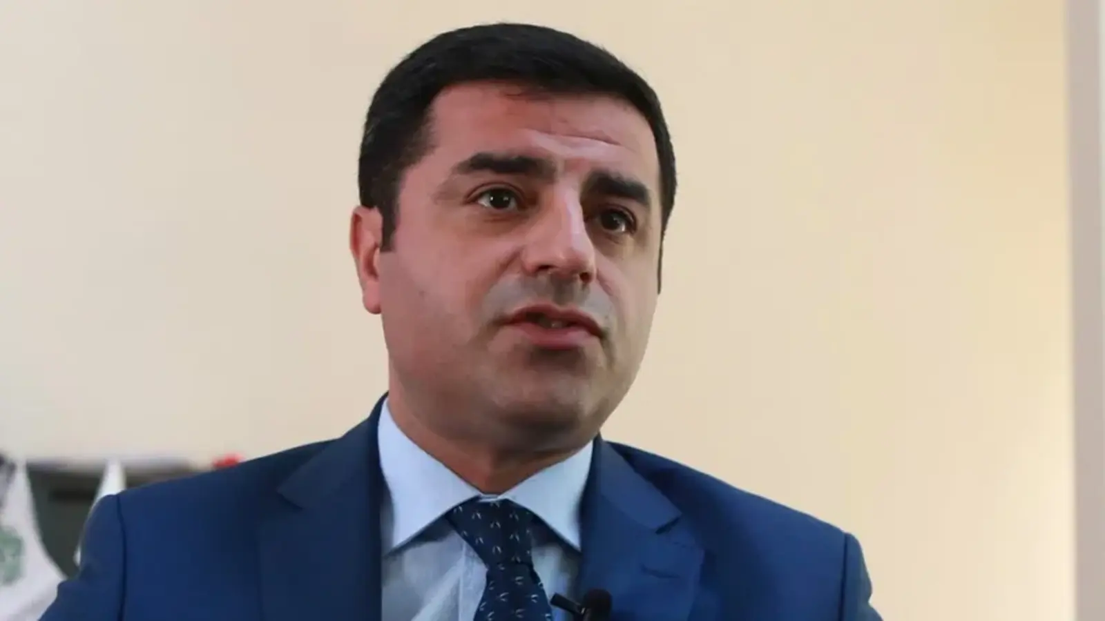 Selahattin Demirtaş 'hedef gösterme' davasında beraat etti