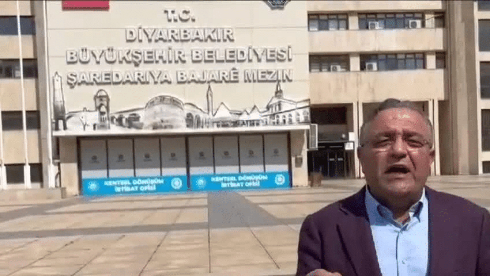 Sezgin Tanrıkulu: "Diyarbakır kayyum tarafından talan ediliyor"