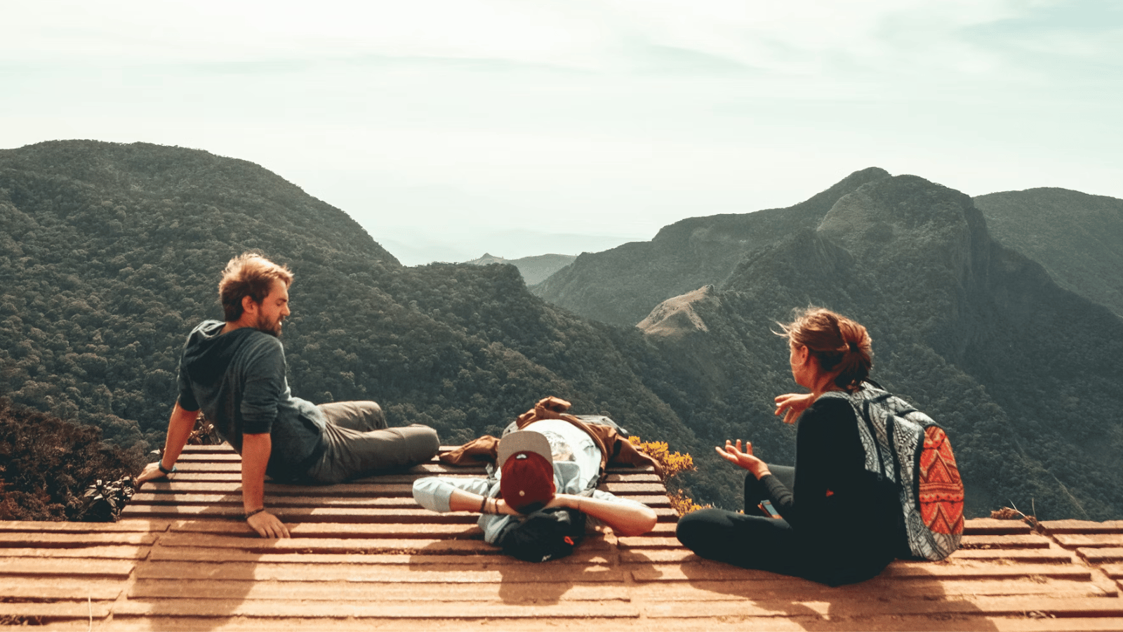 Seyahat ve tatil arasındaki ince çizgi