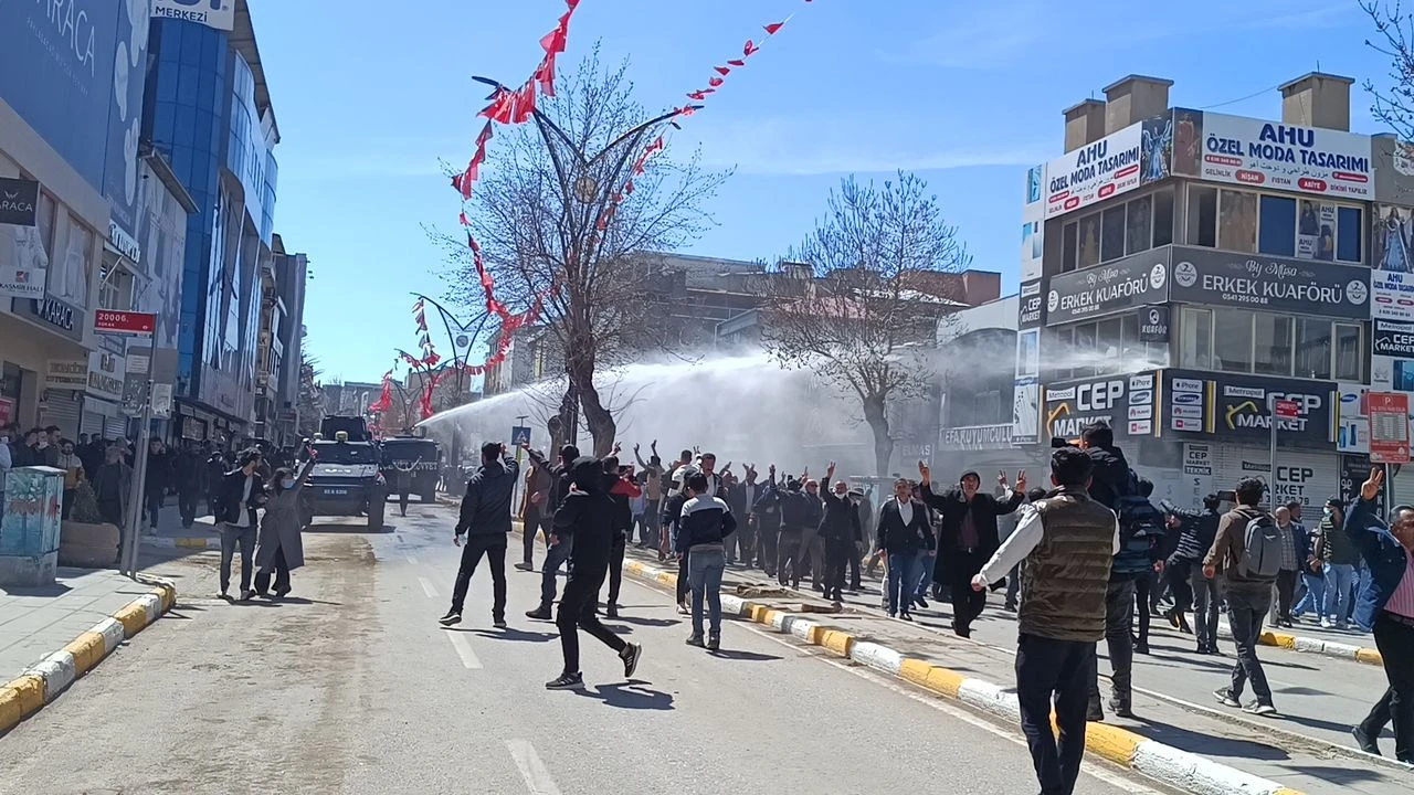 Van olaylarına ilişkin 23 kişi tutuklandı