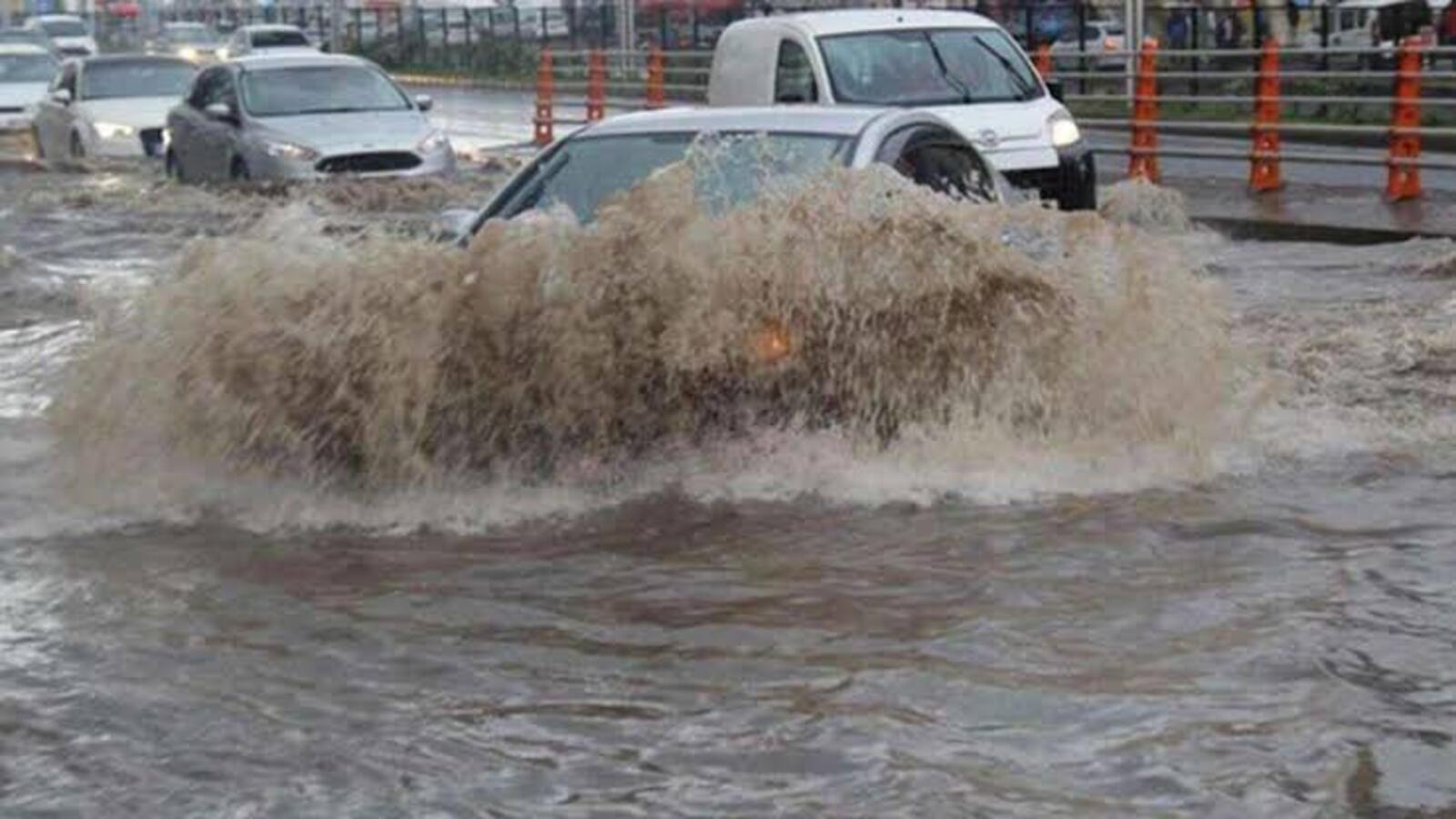 Hatay için kuvvetli yağış ve sel uyarısı