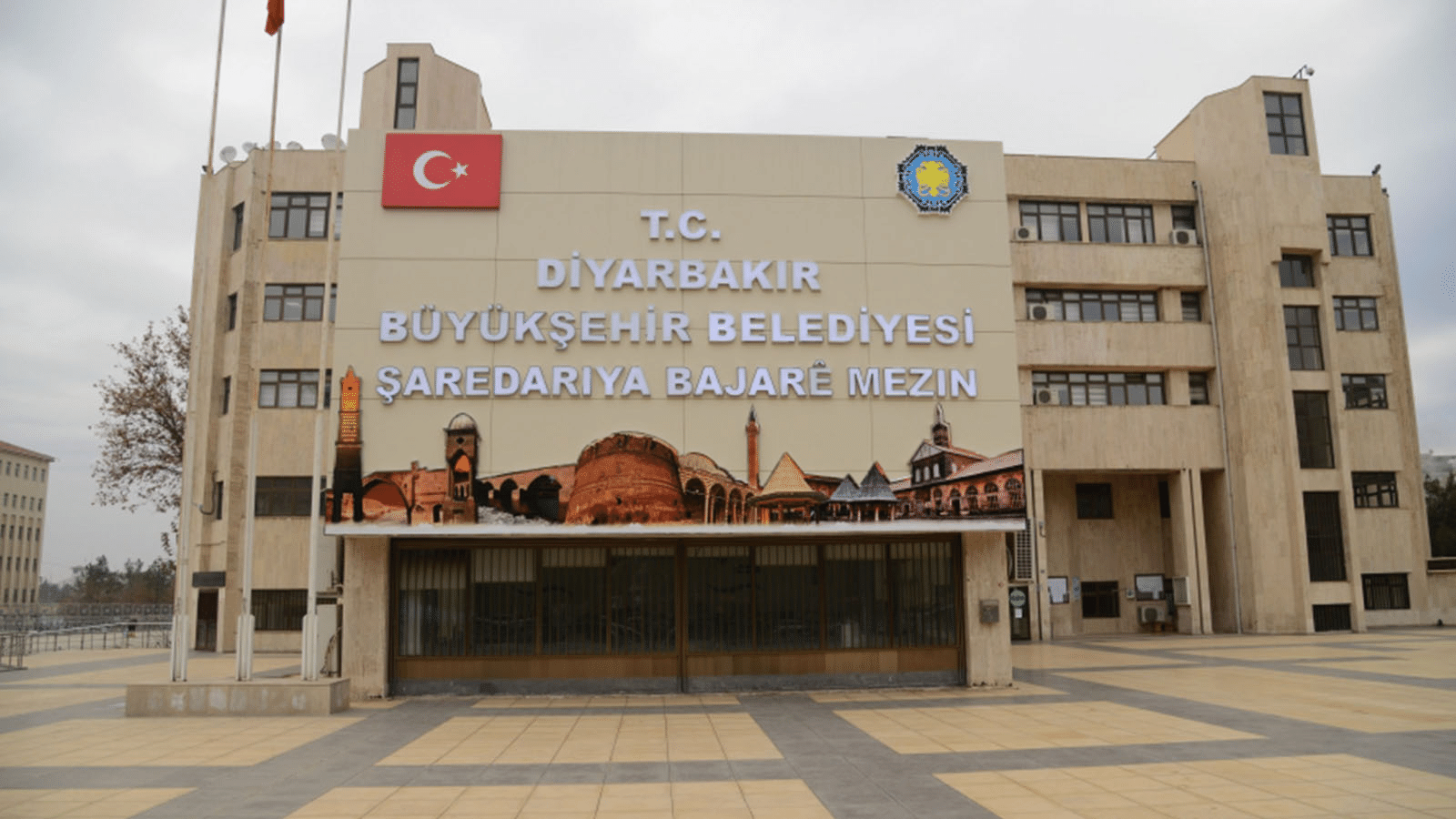 Diyarbakır Büyükşehir Belediyesi: Yeni Şafak'a suç duyurusu