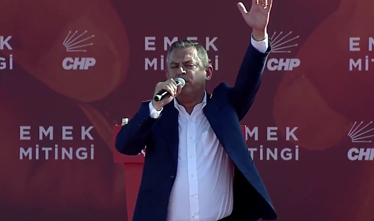 Özgür Özel: Gri listeden çıkışı başarı gibi anlatıyorlar