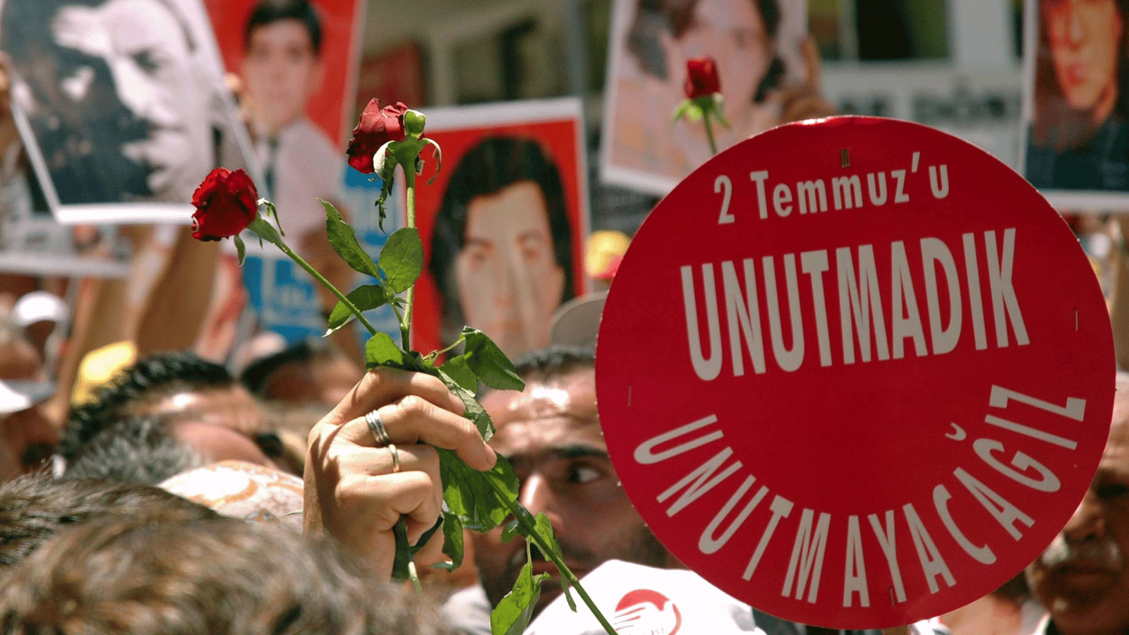 Madımak Katliamı'nda öldürülenler 31. yılında anılıyor