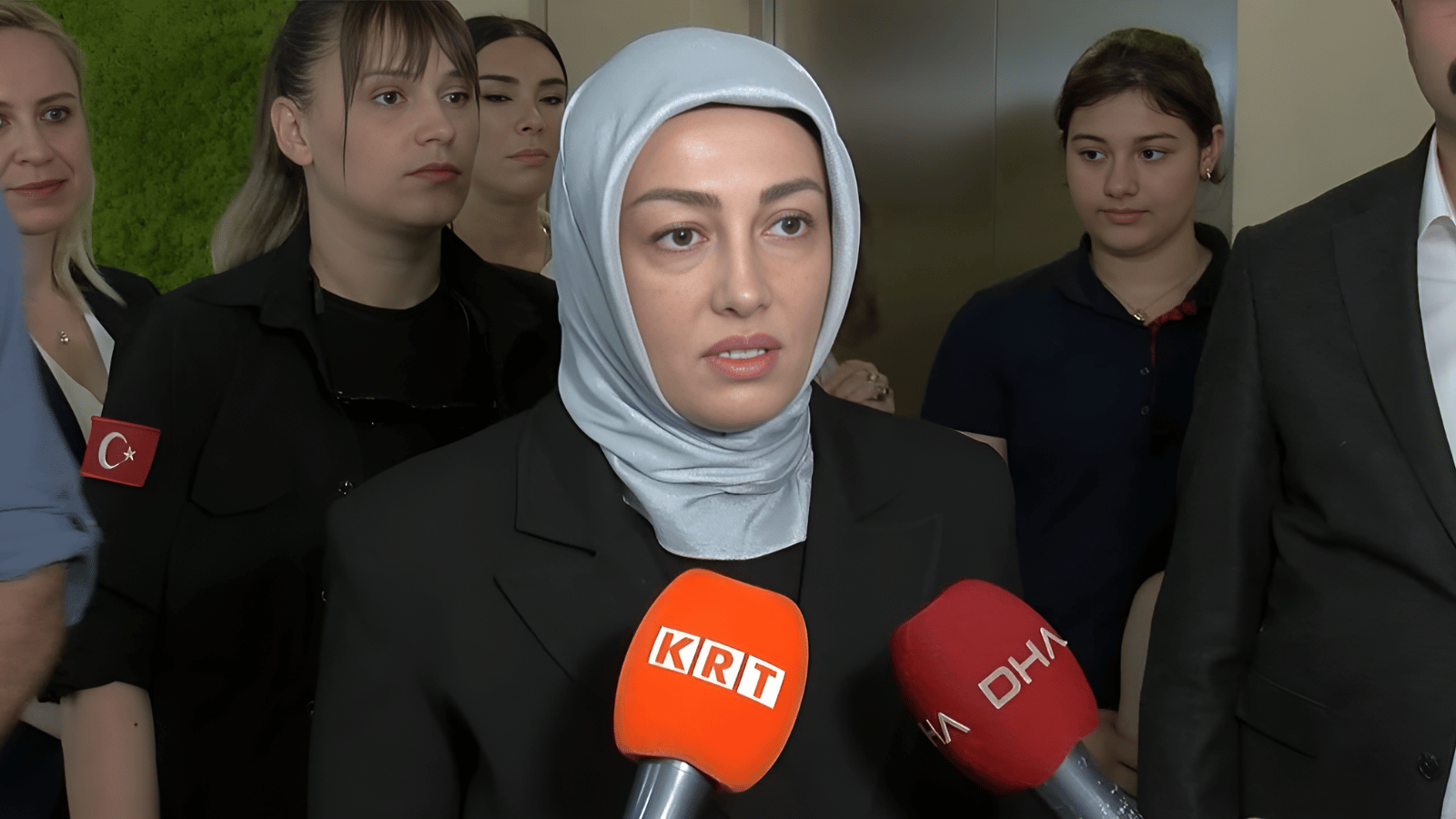 Ayşe Ateş: "Bu kumpas tiyatrosunu başlarına yıkacağız"