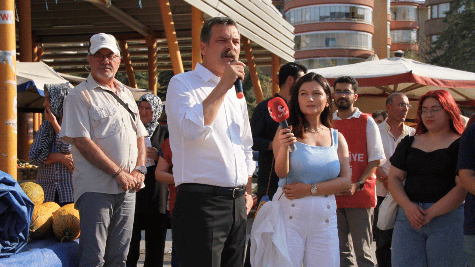 Erkan Baş: "Hepimiz düne göre daha kötü yaşıyoruz"