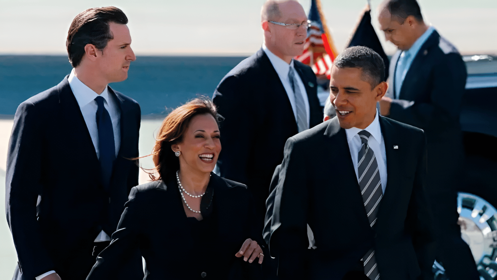 Barack Obama, Kamala Harris'e desteğini açıkladı