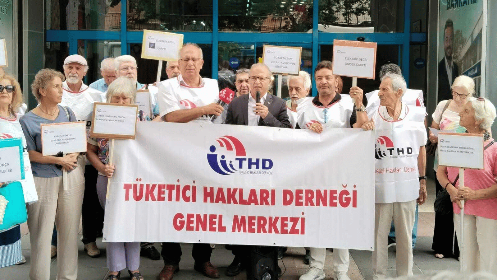 Tüketici Hakları Derneği, "TÜİK verileri şeffaf değil" diyerek harekete geçti