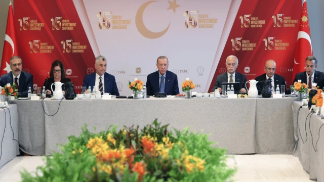 Cumhurbaşkanı Erdoğan, ABD'li ve Türk iş insanlarıyla bir araya geldi