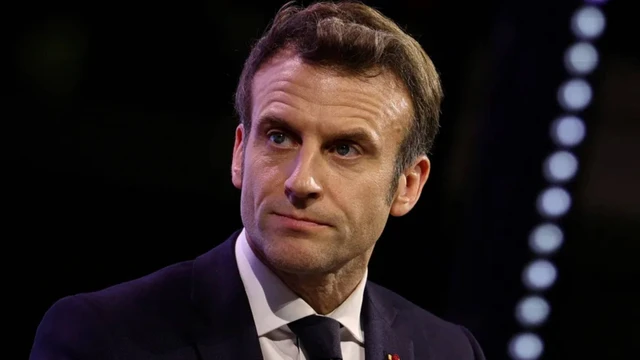 Emmanuel Macron: Lübnan'ın yanındayız