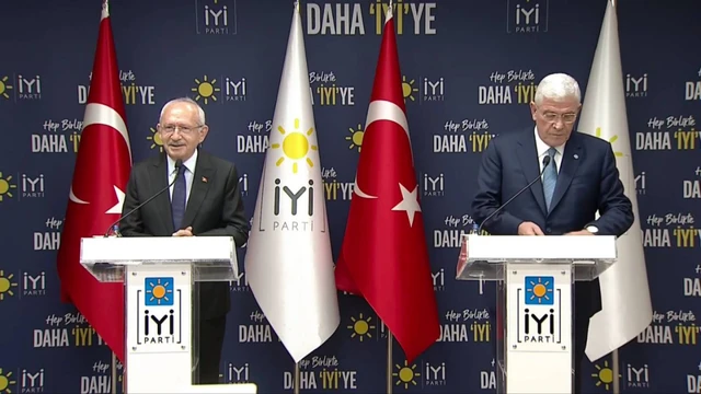 Kemal Kılıçdaroğlu, Müsavat Dervişoğlu'nu ziyaret etti