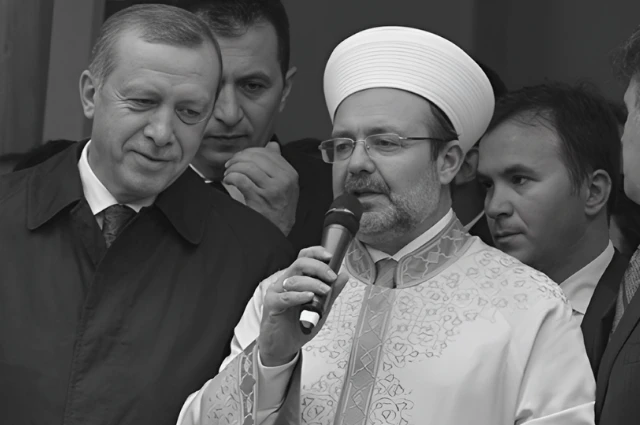 Mehmet Görmez\'in \"Maneviyat Güvenliği\" kavramına İran örneğinden bakış