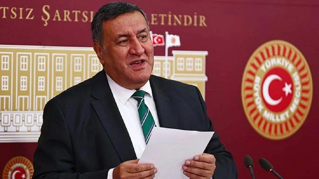 Ömer Fethi Gürer: Vatandaşın bankalara olan borcu rekor kırıyor