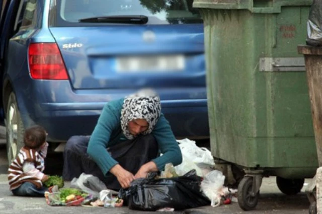 Yoksulluk kader olmaz, kader olamaz