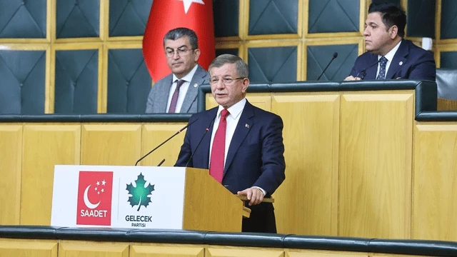 Ahmet Davutoğlu: "Çözüm sürecindeki hatalar tekrar edilirse, yeni yaralar açılır"