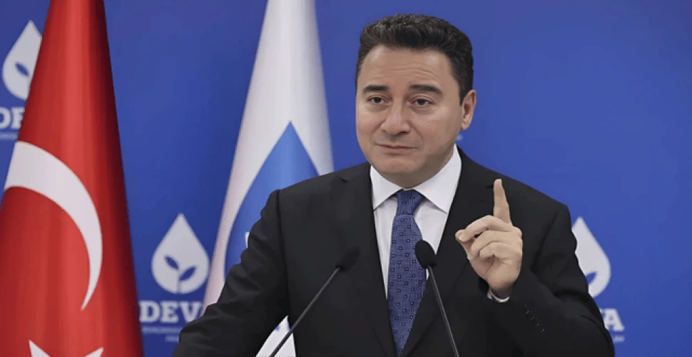 Ali Babacan: "Yargıyı araç olarak kullanmaktan vazgeçin"