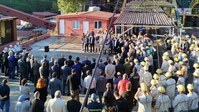 Amasra'da 43 işçinin hayatını kaybettiği maden ocağı yeniden üretime başladı