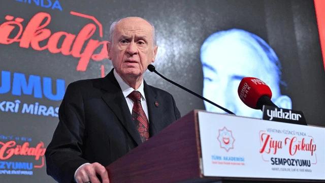 Bahçeli: Türkler ile Kürtlerin birbirini sevmesi farzdır