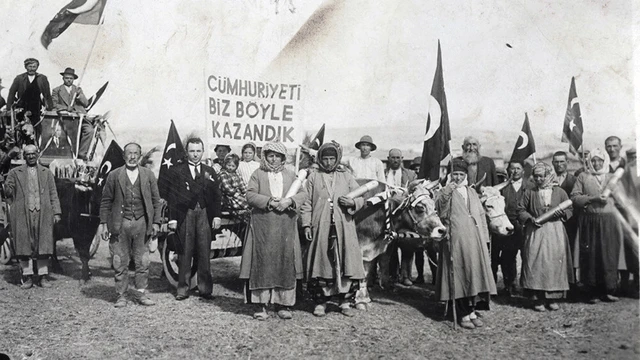 Cumhuriyet’in ilanının 101’inci yıl dönümü kutlamaları