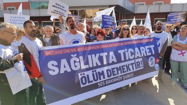 Sağlık ve Sosyal Hizmet Emekçileri Sendikası "yenidoğan çetesi"ni protesto etti