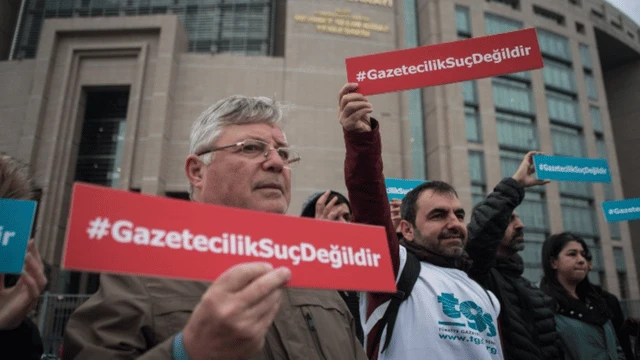 Dicle Fırat Gazeteciler Derneği: Kasım'da 3 gazeteci tutuklandı, 21 gazeteci gözaltına alındı