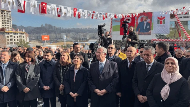 Mansur Yavaş: "Size rağmen bu hizmetleri yapmaya devam edeceğiz"