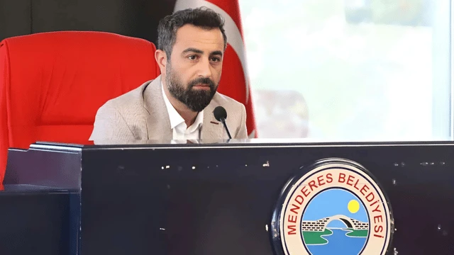 Menderes Belediyesi Başkan Yardımcısı makam odasında darp edildi