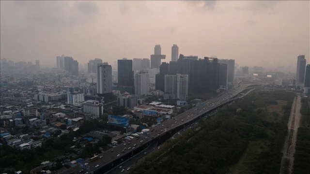 Bangkok’ta hava kirliliğini azaltmak için ulaşım ücretsiz olacak