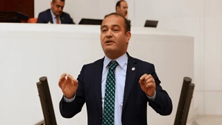 Özgür Karabat: "AKP'nin politikaları milli serveti eritiyor"