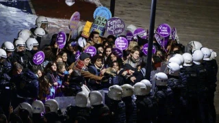 İstanbul Valiliği'nden Taksim yasağı